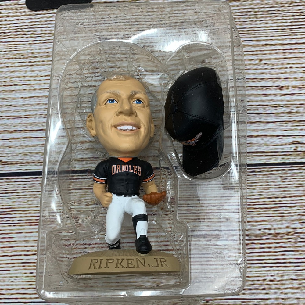 Headliners XL Cal Ripken Jr. Bobblehead Orioles Baseball Starter‎ MLB [1999]
